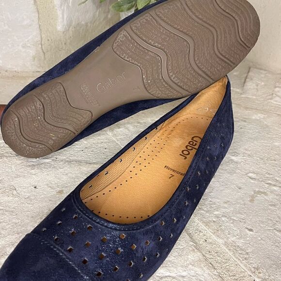 Gabor Hovercraft Navy Blue shimmer Perforated Ballet Cap toe flats US 7 - Picture 4 of 6